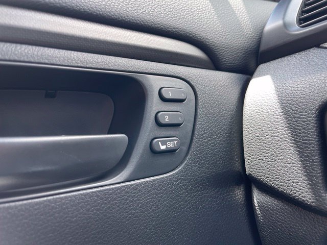 Used 2025 Honda Ridgeline TrailSport image 7