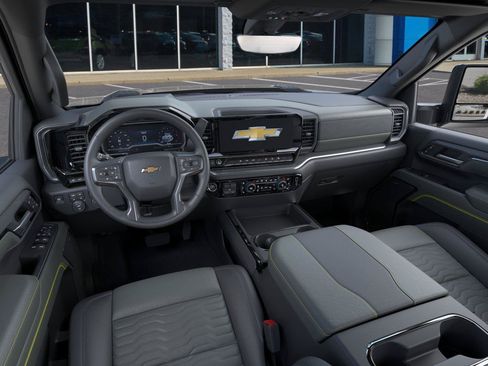New 2026 Chevrolet Silverado 2500 ZR2 w/ LPO, Dark Essentials Package AWD/4WD image 15