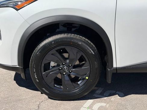 New 2026 Nissan Rogue SV FWD image 27