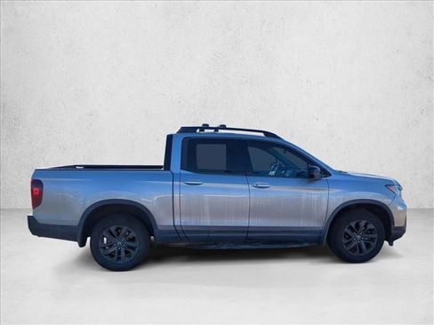 Used 2021 Honda Ridgeline Sport image 8