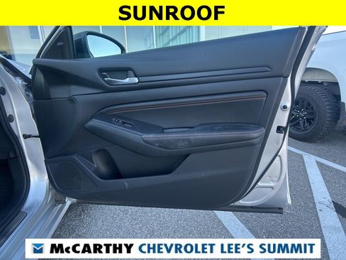 Used 2019 Nissan Altima 2.5 SR w/ SR Premium Package image 40