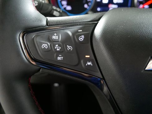 Used 2023 Chevrolet Equinox RS AWD/4WD image 27