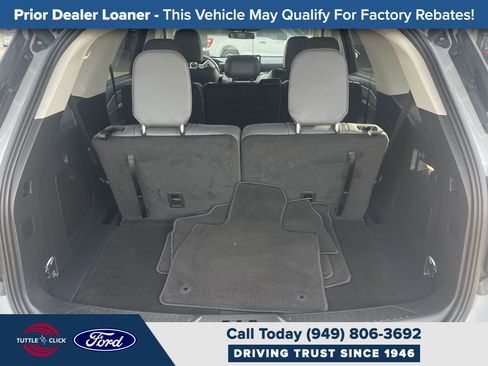 Used 2026 Ford Explorer Active w/ Active Comfort Package image 27