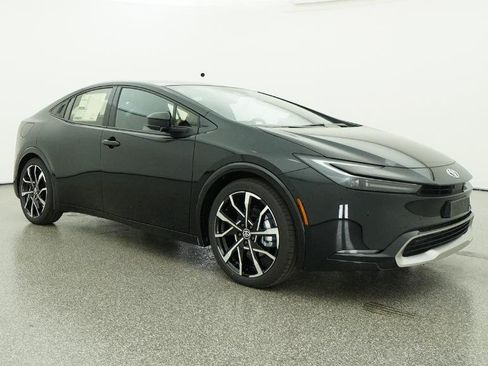 New 2026 Toyota Prius Plug-In Hybrid FWD image 55