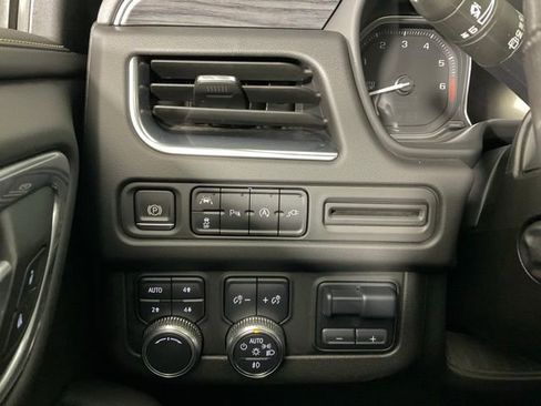Used 2021 GMC Yukon SLT w/ SLT Luxury Plus Package AWD/4WD image 20