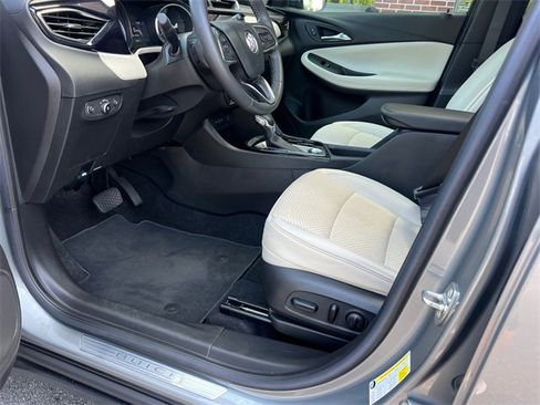 Used 2023 Buick Encore GX Essence w/ Experience Buick Package image 9