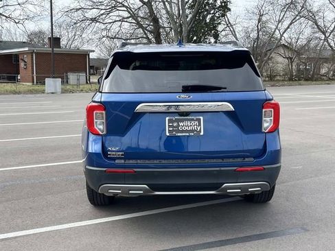 Used 2020 Ford Explorer XLT w/ Equipment Group 202A image 6