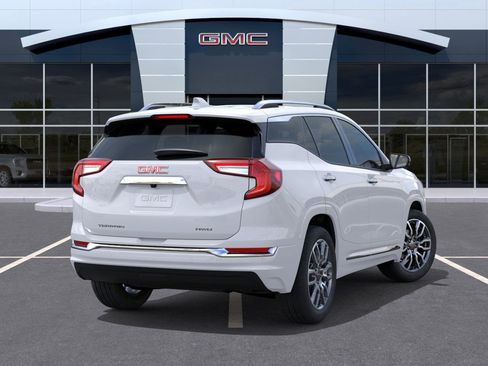 New 2024 GMC Terrain Denali image 4
