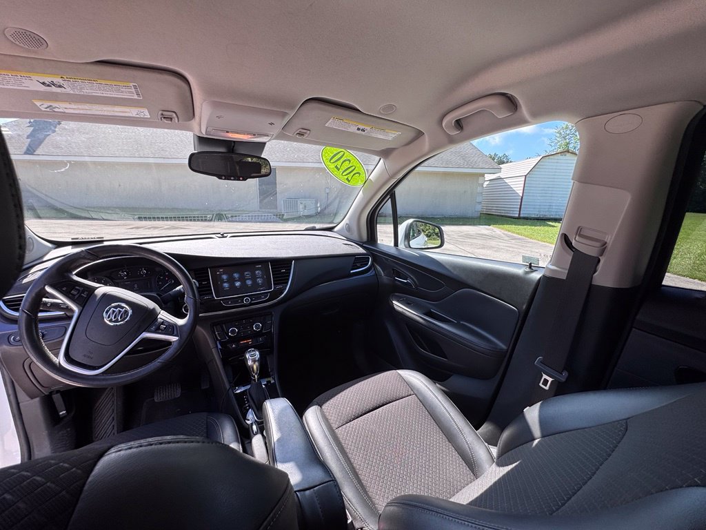 Used 2020 Buick Encore Preferred FWD image 17