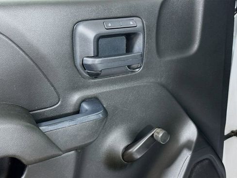 Used 2018 Chevrolet Silverado 1500 W/T w/ Chrome Bumper Package RWD image 19