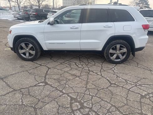Used 2014 Jeep Grand Cherokee Limited w/ Trailer Tow Group IV image 16