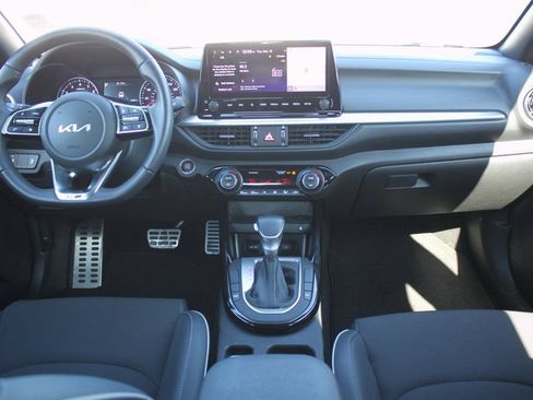 Used 2024 Kia Forte GT-Line w/ GT-Line Premium Package FWD image 8