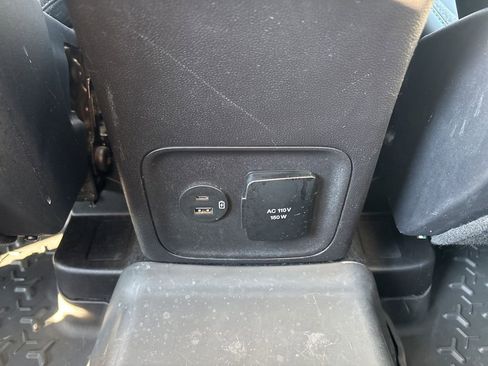 Used 2022 Ford Bronco Sport Outer Banks w/ Tech Package AWD/4WD image 36