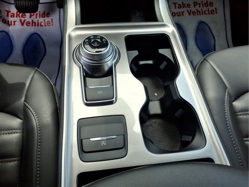 Used 2024 Ford Edge SEL w/ Convenience Package AWD/4WD image 13