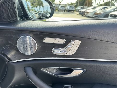 Used 2018 Mercedes-Benz E 300 4MATIC image 45