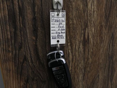 Used 2024 Ford F350 King Ranch image 39