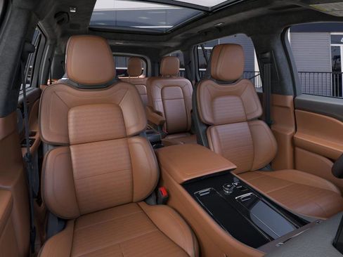 New 2026 Lincoln Aviator Black Label w/ Dynamic Handling Package image 10