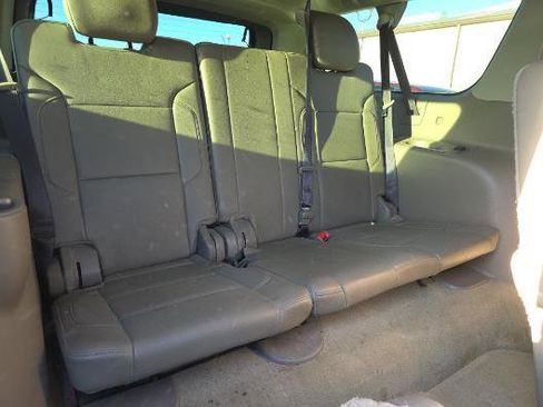 Used 2018 Chevrolet Suburban LT AWD/4WD image 17