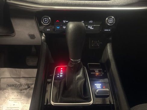 Used 2023 Jeep Compass Sport image 20