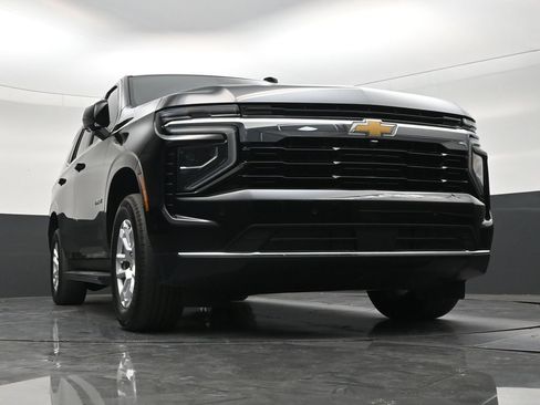 Used 2025 Chevrolet Tahoe LS RWD image 26
