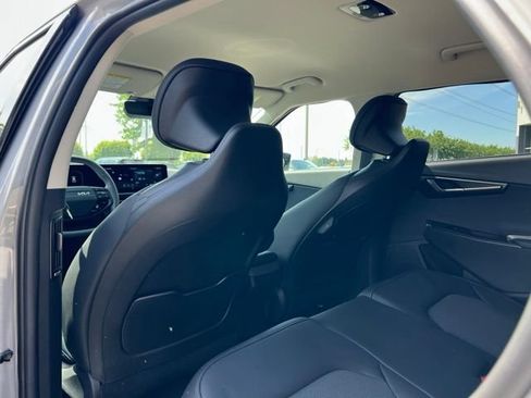 Certified 2025 Kia EV6 Light RWD image 11