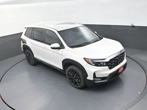 Used 2023 Honda Passport EX-L image 25