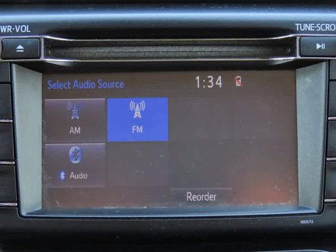 Used 2018 Toyota RAV4 LE image 20