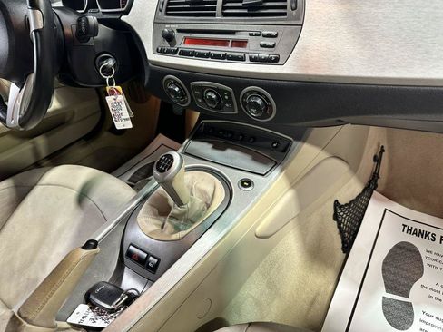 Used 2003 BMW Z4 3.0i RWD image 30