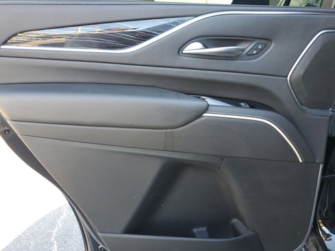 Used 2021 Cadillac Escalade Sport w/ Driver Assist Tech Package image 15