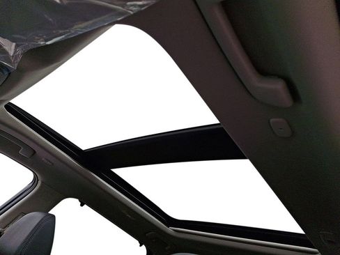 New 2025 Nissan Rogue SL w/ Tech Package image 19