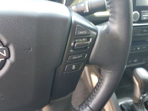 Certified 2024 Nissan Frontier SV w/ SV Convenience Package AWD/4WD image 19