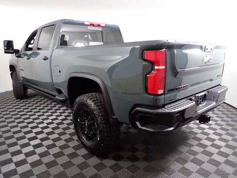 New 2026 Chevrolet Silverado 2500 ZR2 w/ LPO, Dark Essentials Package AWD/4WD image 14