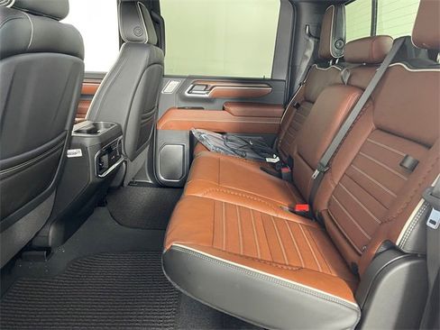 New 2026 GMC Sierra 3500 Denali Ultimate image 7