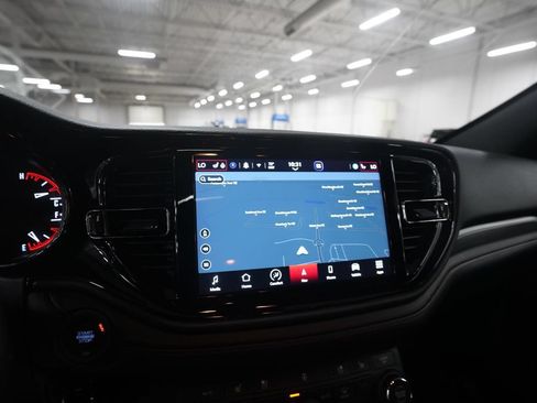 Used 2023 Dodge Durango GT AWD/4WD image 6