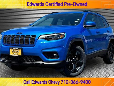 Used 2021 Jeep Cherokee Latitude Plus AWD/4WD image 1