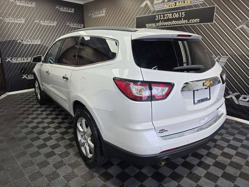 Used 2016 Chevrolet Traverse LTZ FWD image 11