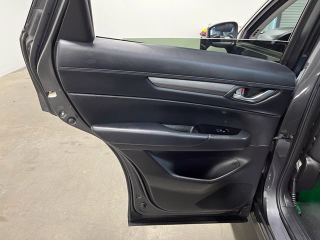 Used 2018 MAZDA CX-5 Touring w/ Preferred Equipment Package FWD image 20