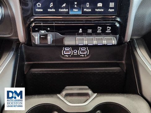 Used 2023 RAM 1500 Laramie image 26