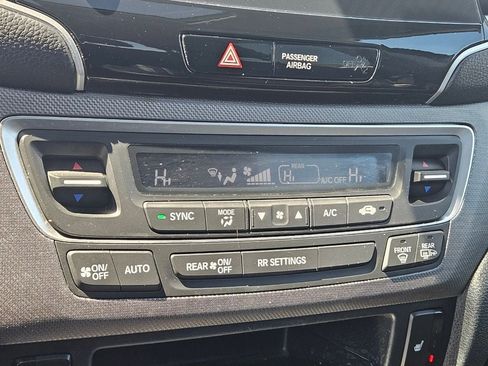 Used 2023 Honda Ridgeline RTL-E image 22