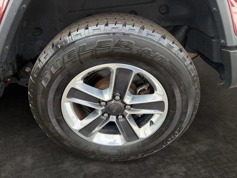 Used 2021 Jeep Wrangler Unlimited Sahara AWD/4WD image 41