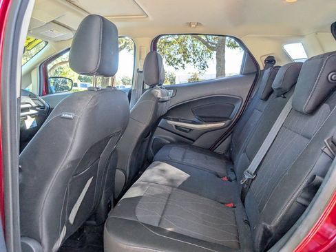 Used 2018 Ford EcoSport SE w/ SE Convenience Package image 16