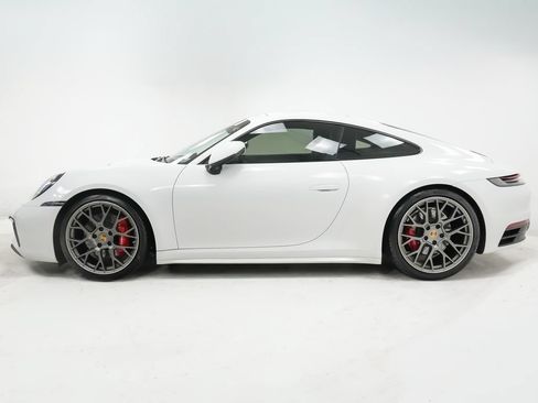 Used 2020 Porsche 911 Carrera 4S AWD/4WD image 2