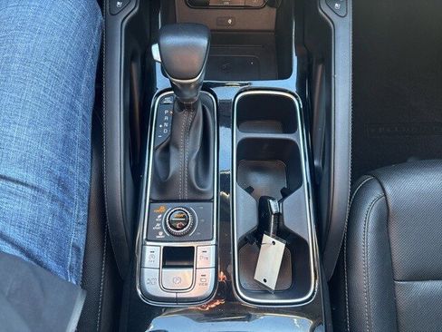 Used 2022 Kia Telluride SX image 15