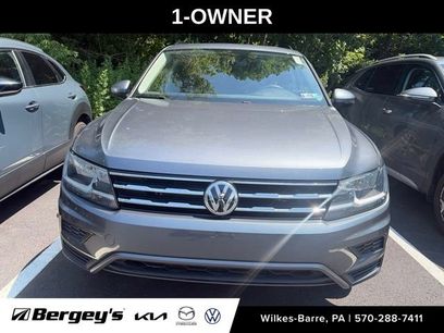 Used 2020 Volkswagen Tiguan SE w/ Panoramic Sunroof Package