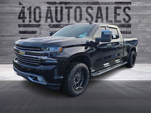 Used 2020 Chevrolet Silverado 1500 High Country w/ Technology Package image 6