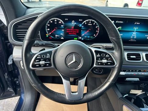 Used 2022 Mercedes-Benz GLS 450 4MATIC image 12