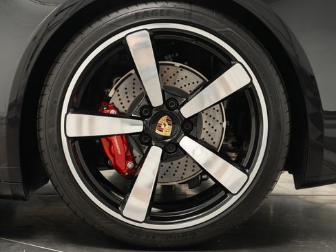 Used 2024 Porsche 911 Targa 4S AWD/4WD image 11
