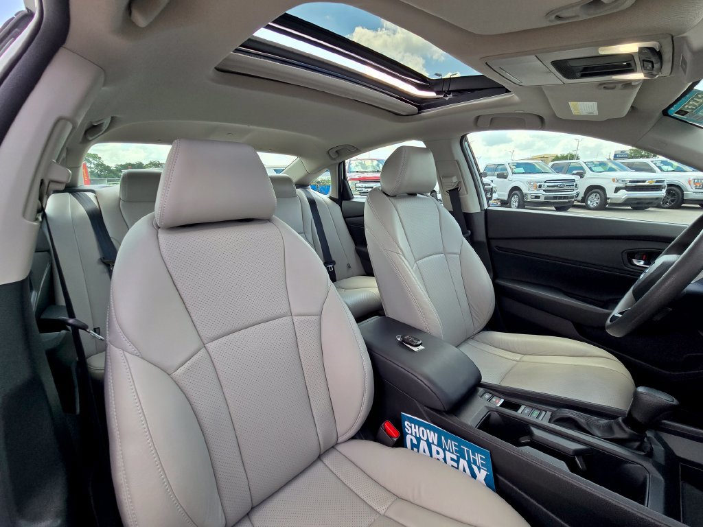 Used 2023 Honda Accord EX image 47