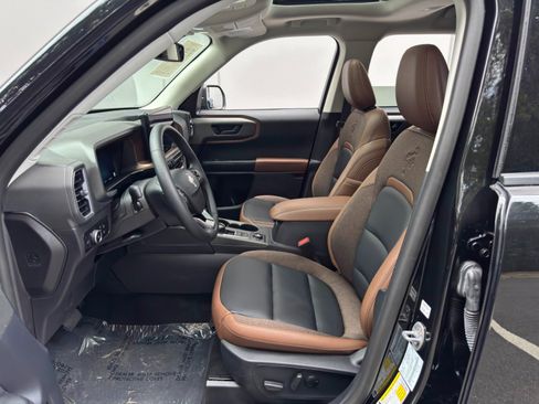 Used 2025 Ford Bronco Sport Outer Banks w/ Outer Banks Tech Package+ AWD/4WD image 16