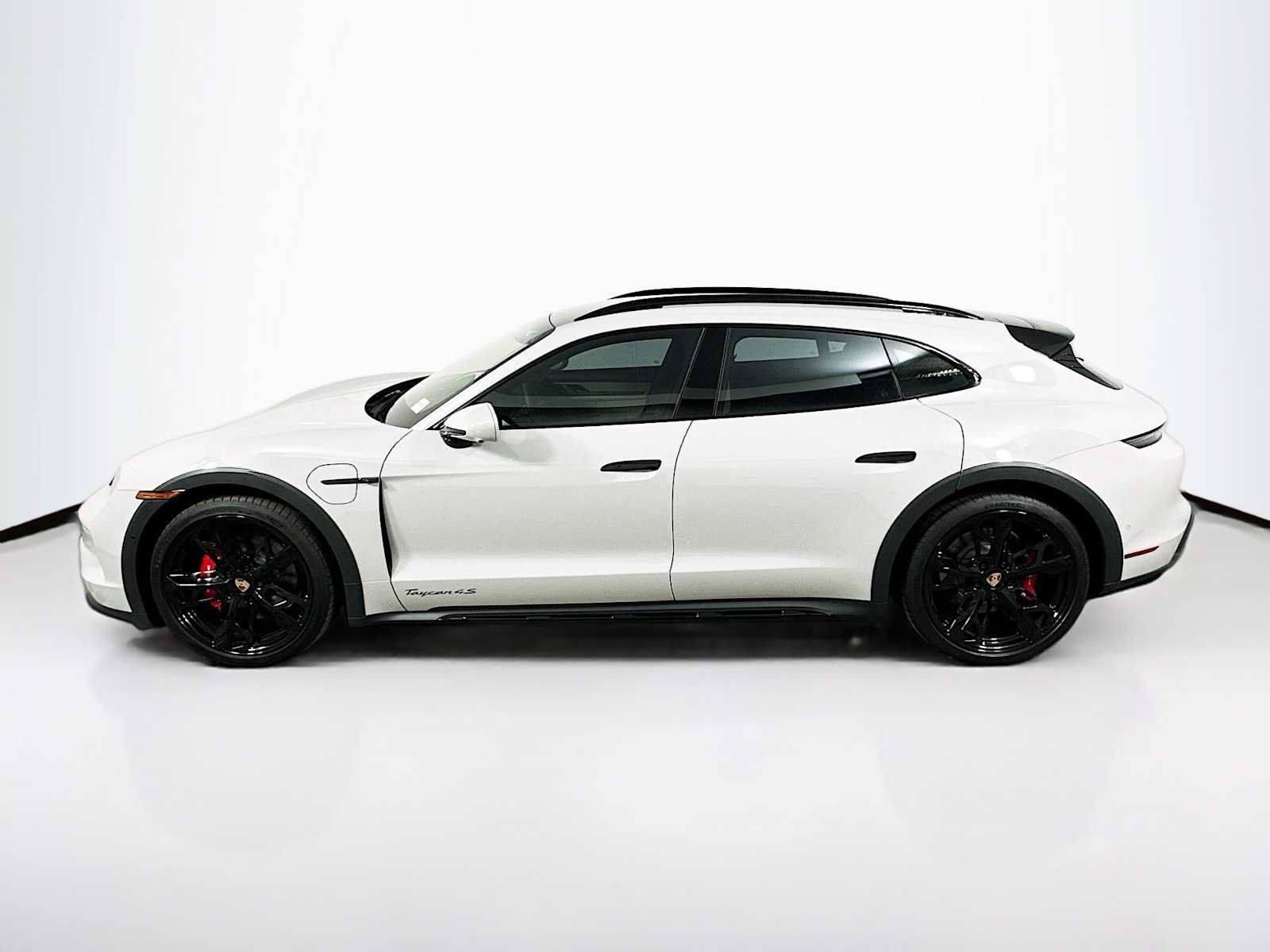Used 2025 Porsche Taycan 4S Cross Turismo AWD/4WD image 2